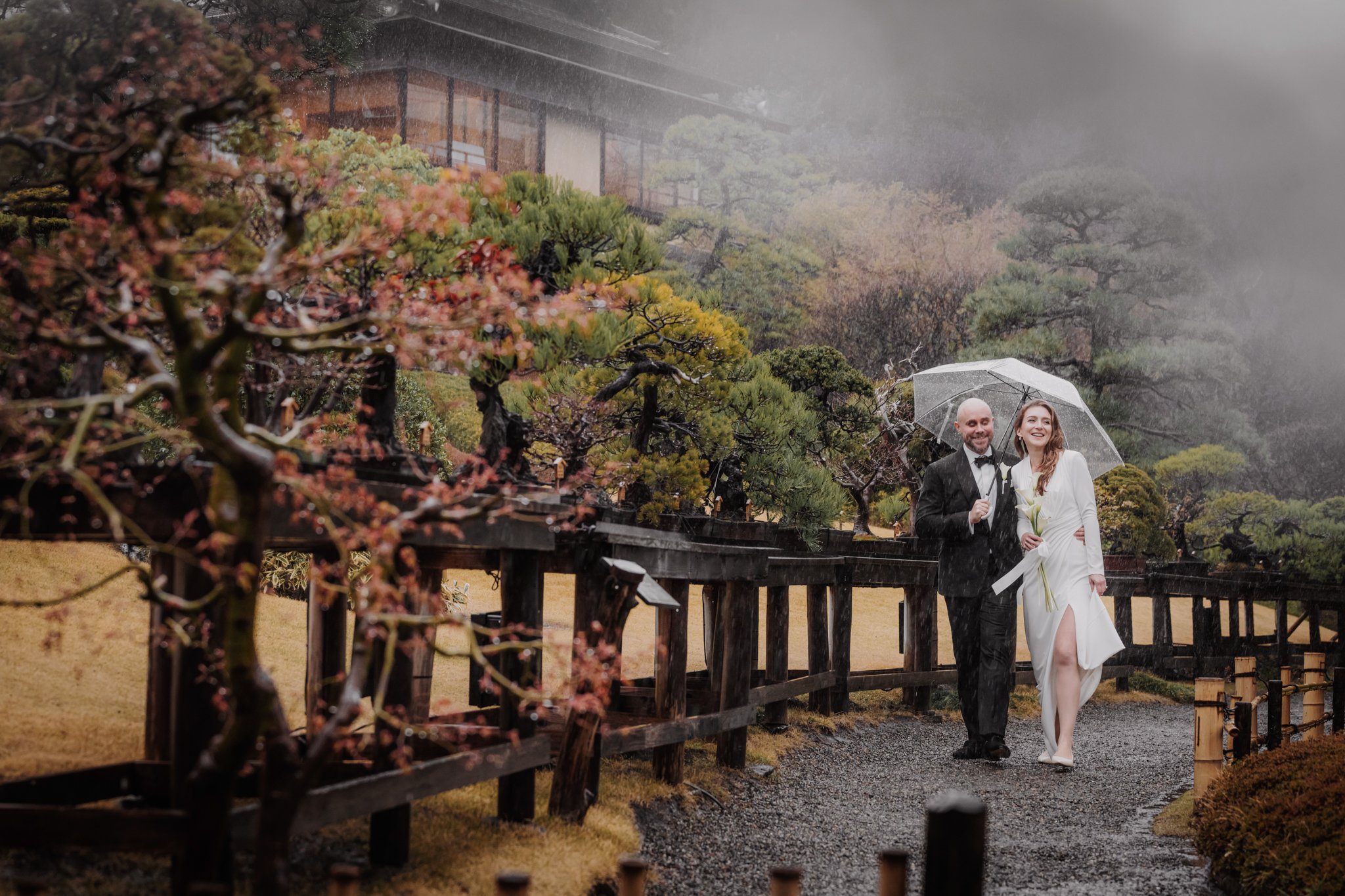 Japan elopement photographer Gom Photography