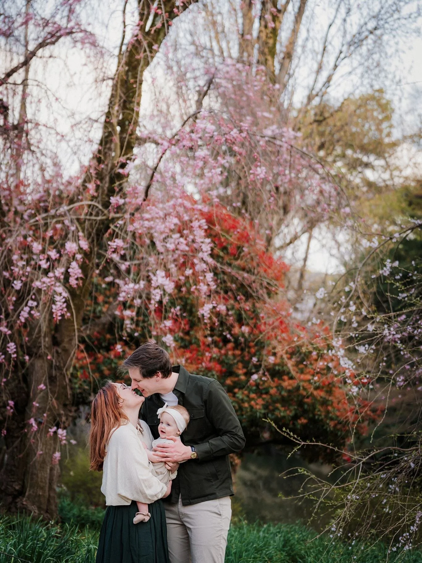 Now my wedding clients are brining their baby to their photo session 😍 so honored to document this another beautiful milestone for them ❤️ #gomphotography #tokyophotographer #japanphotographer #tokyofamilyphotographer