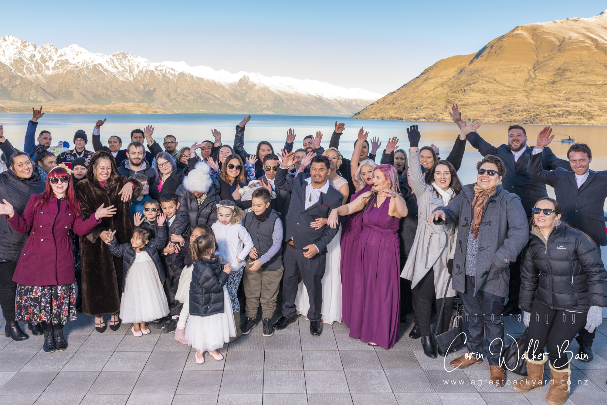 Everyone together, Jah and Teri's Queenstown wedding by New Zealand wedding photographer Corin Walker Bain of a great backyard