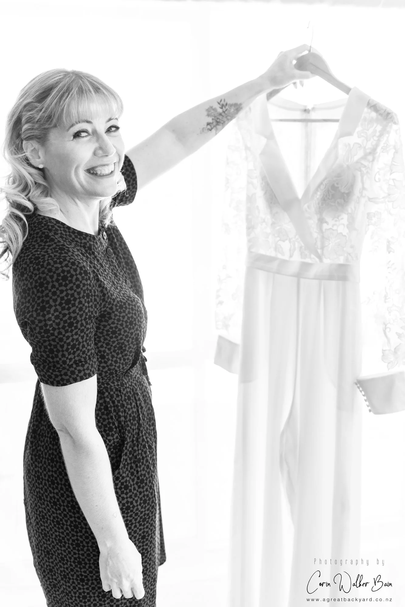 Charlotte and Kyle's gorgeous Hamilton wedding — a great backyard