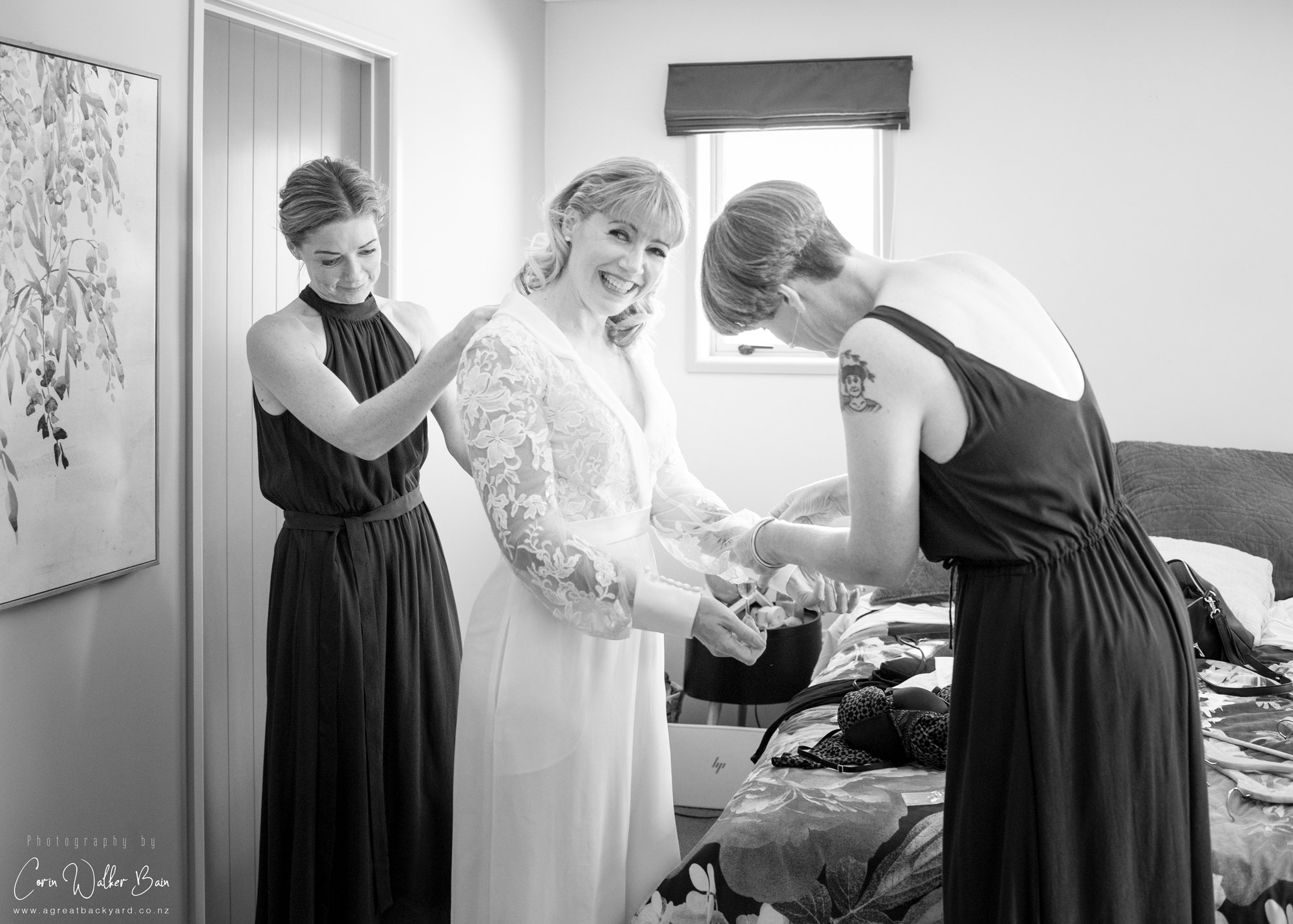 Charlotte and Kyle's gorgeous Hamilton wedding — a great backyard