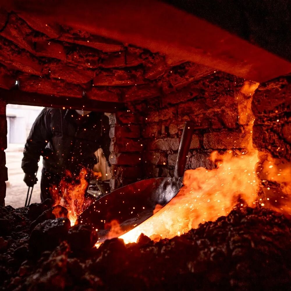 This morning @seriouseats published their series about Woks, as part of that Chris StCavish and I went up to Zhangqiu in Shandong province in Northern China to check out Zhen San Huan, an leader in the remaining handmade wok makers in China. Woks, an