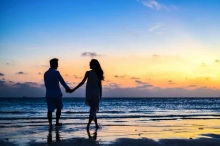 couple on beach.jpeg