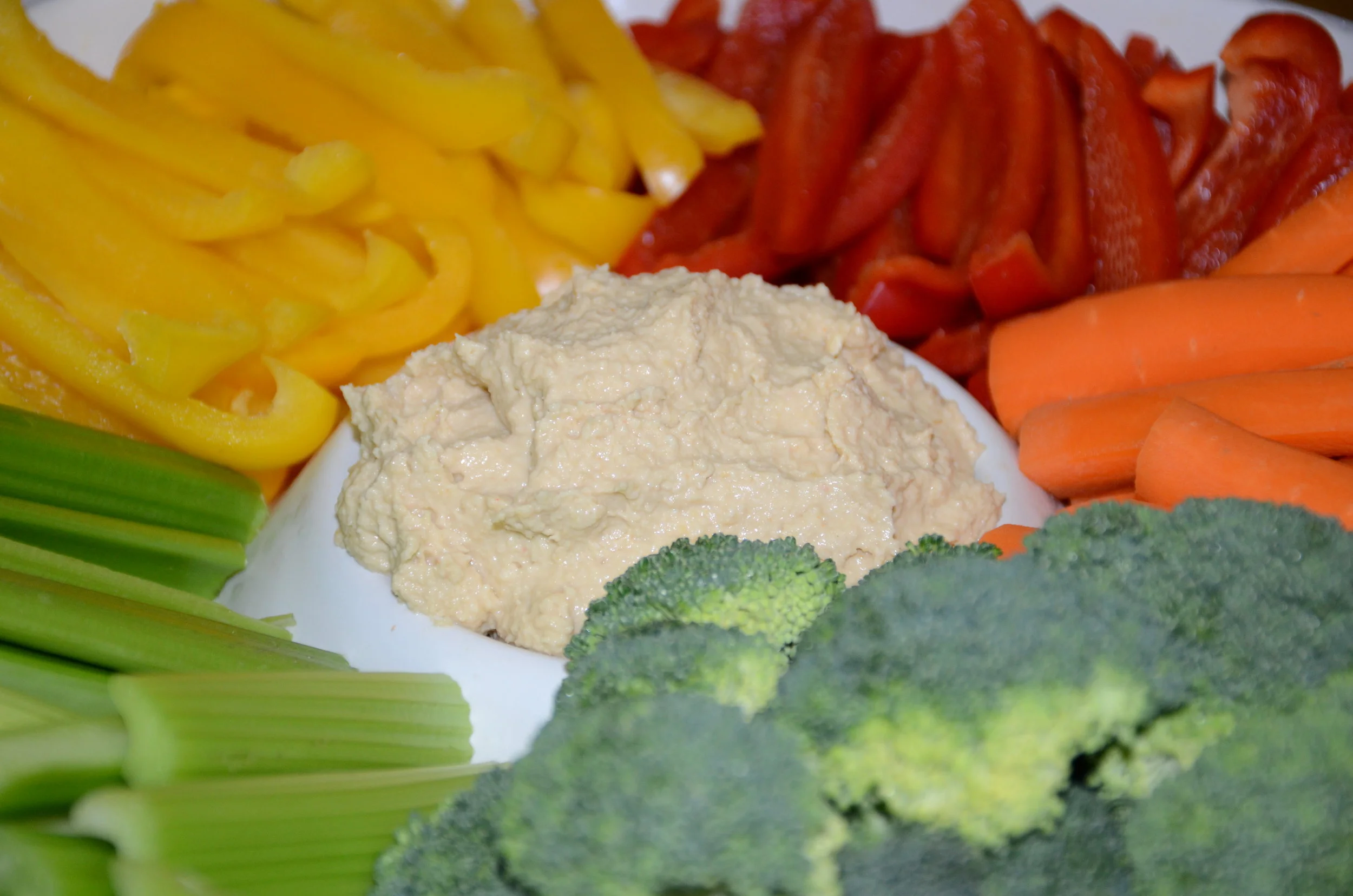 Simple Homemade Hummus