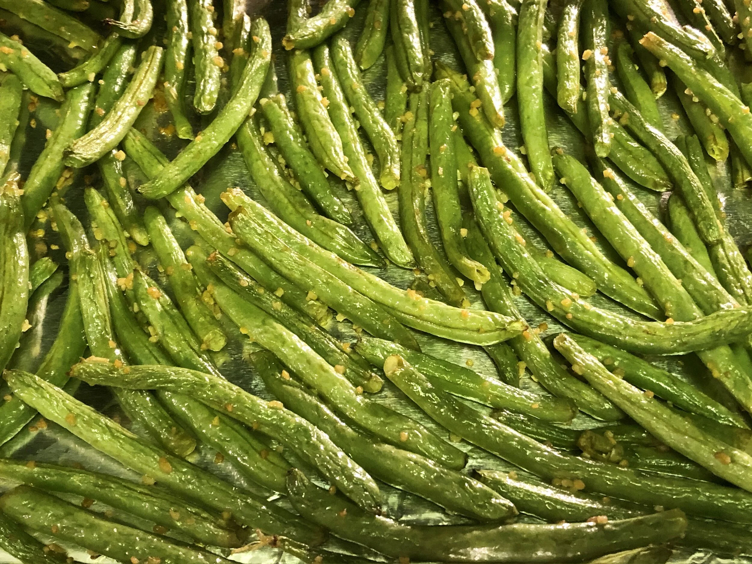 Garlic Roasted String Beans.jpeg