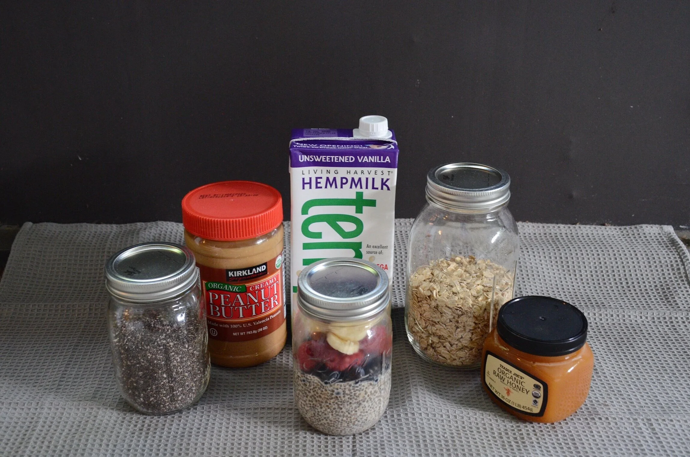 Overnight Chia Oat Pudding
