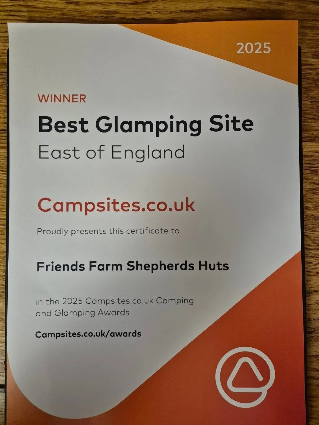 Thanks to @campsites.co.uk for our certificate. 
#bestglampingsiteeasternregion
#glampingnotcamping 
#shepherdshuts 
#visiteastanglia 
#visitnorfolk 
#visitsuffolk 
#dogfriendly