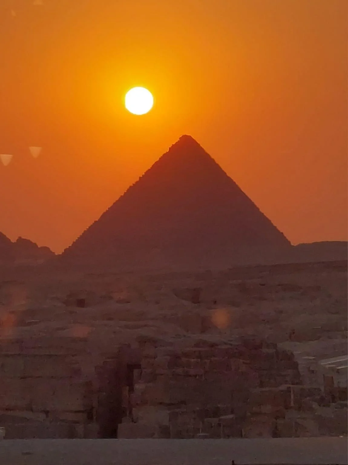 pyramidsun.JPG