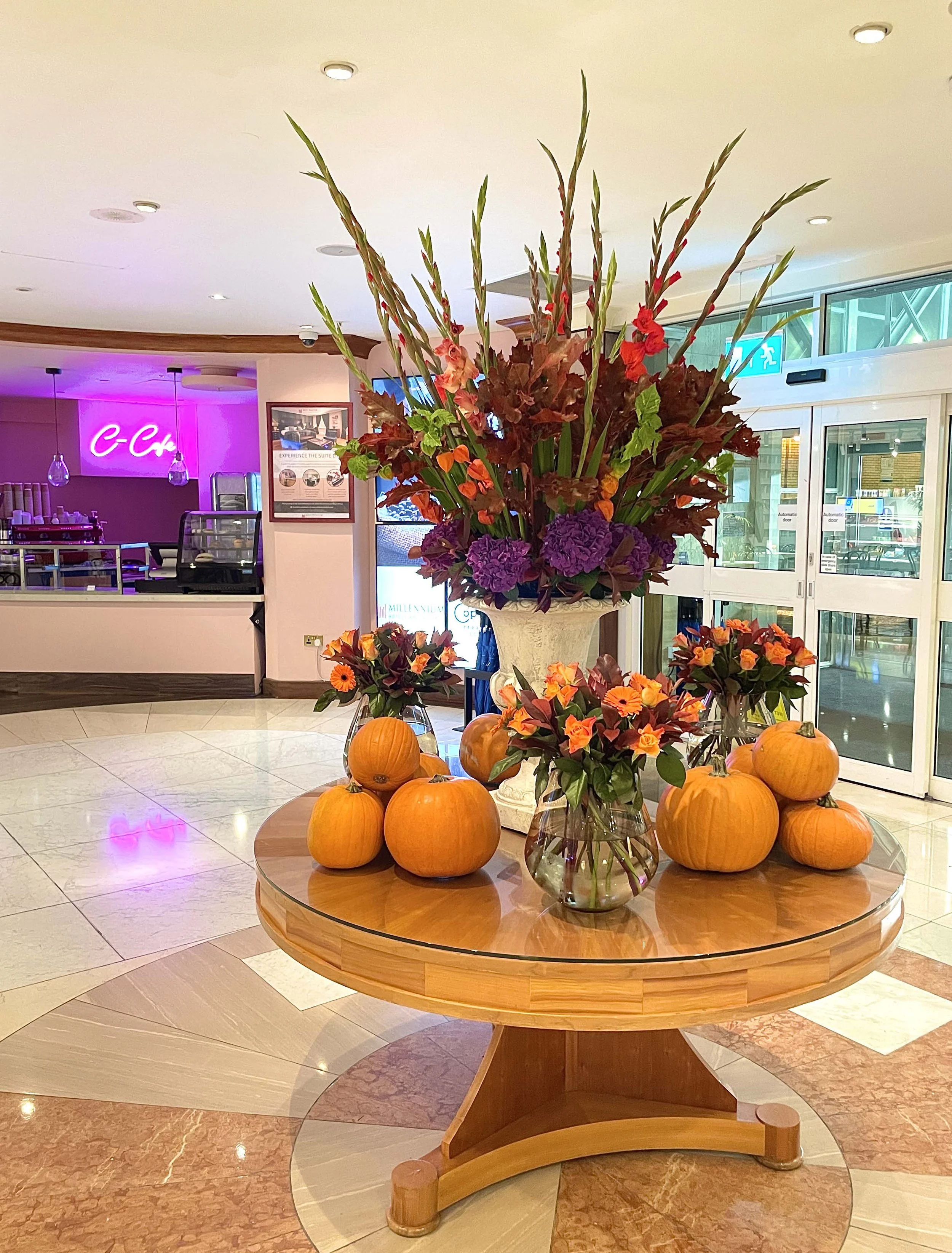 Office & Hotel Lobby Large Display Flowers - Central Lond.jpg