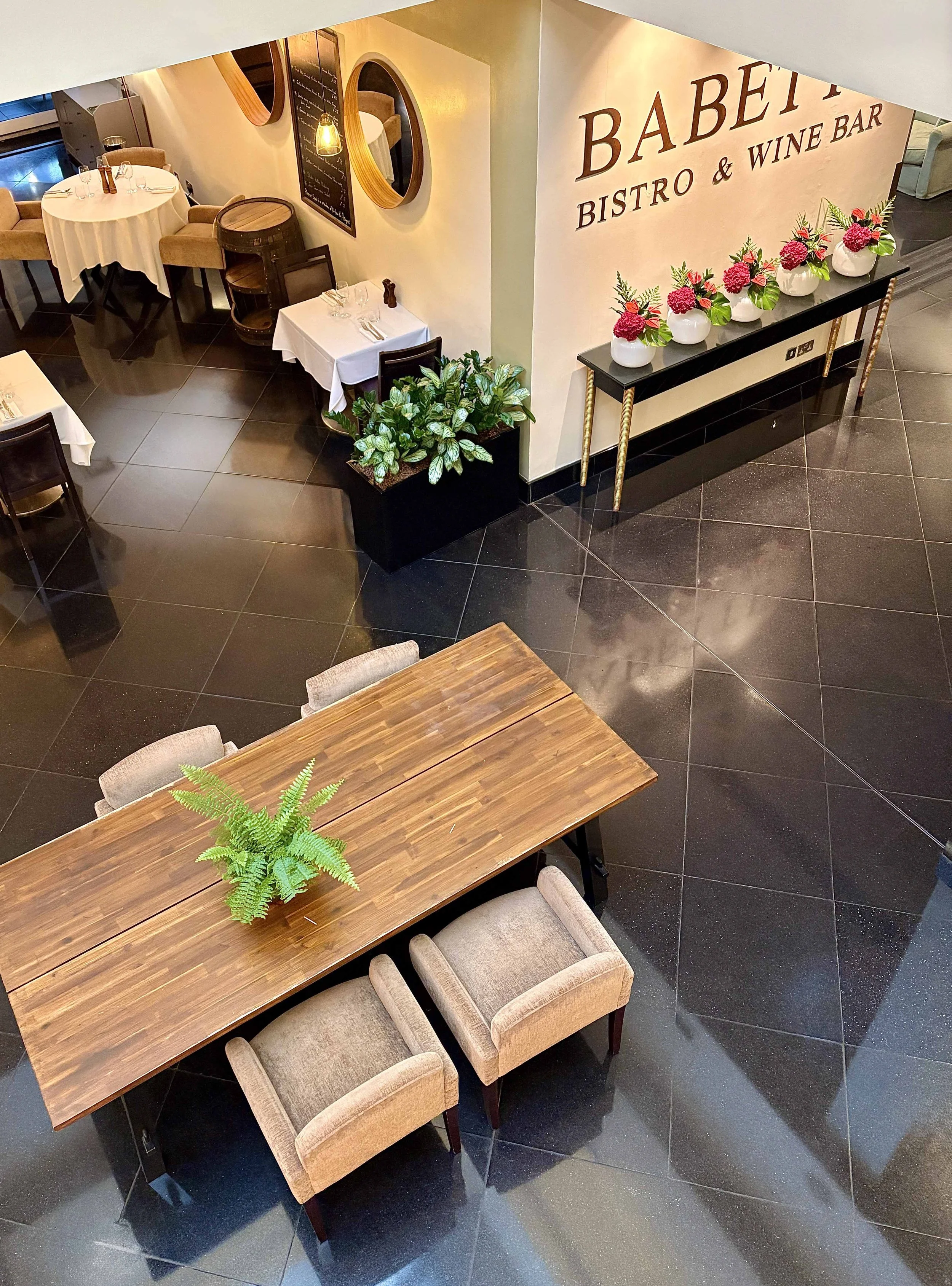 Hotel & Restaurant Flowers, Knightsbridge, London.jpg