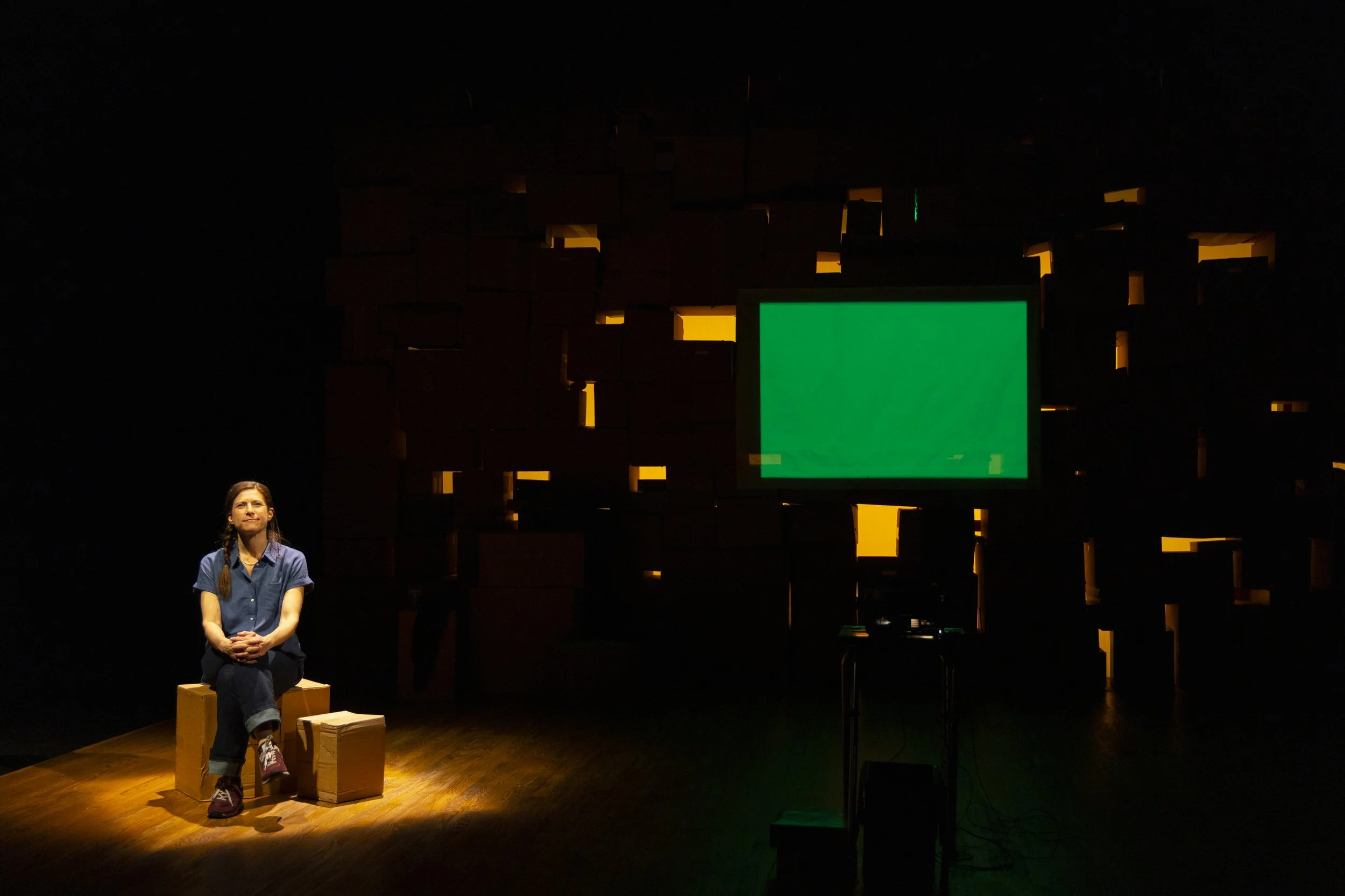  Lena Kaminsky in 2.5 MINUTE RIDE. Photo by T. Charles Erickson. 