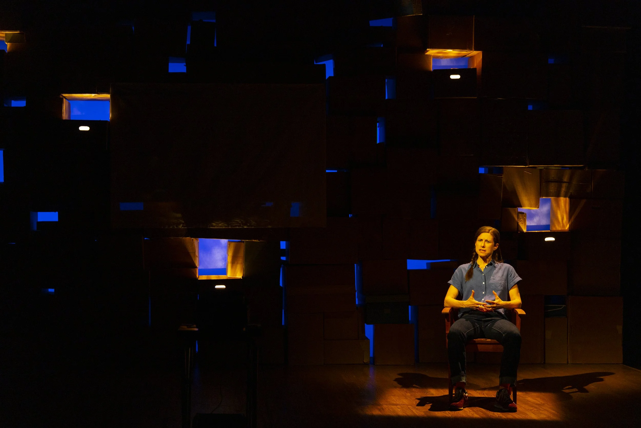  Lena Kaminsky in 2.5 MINUTE RIDE. Photo by T. Charles Erickson. 