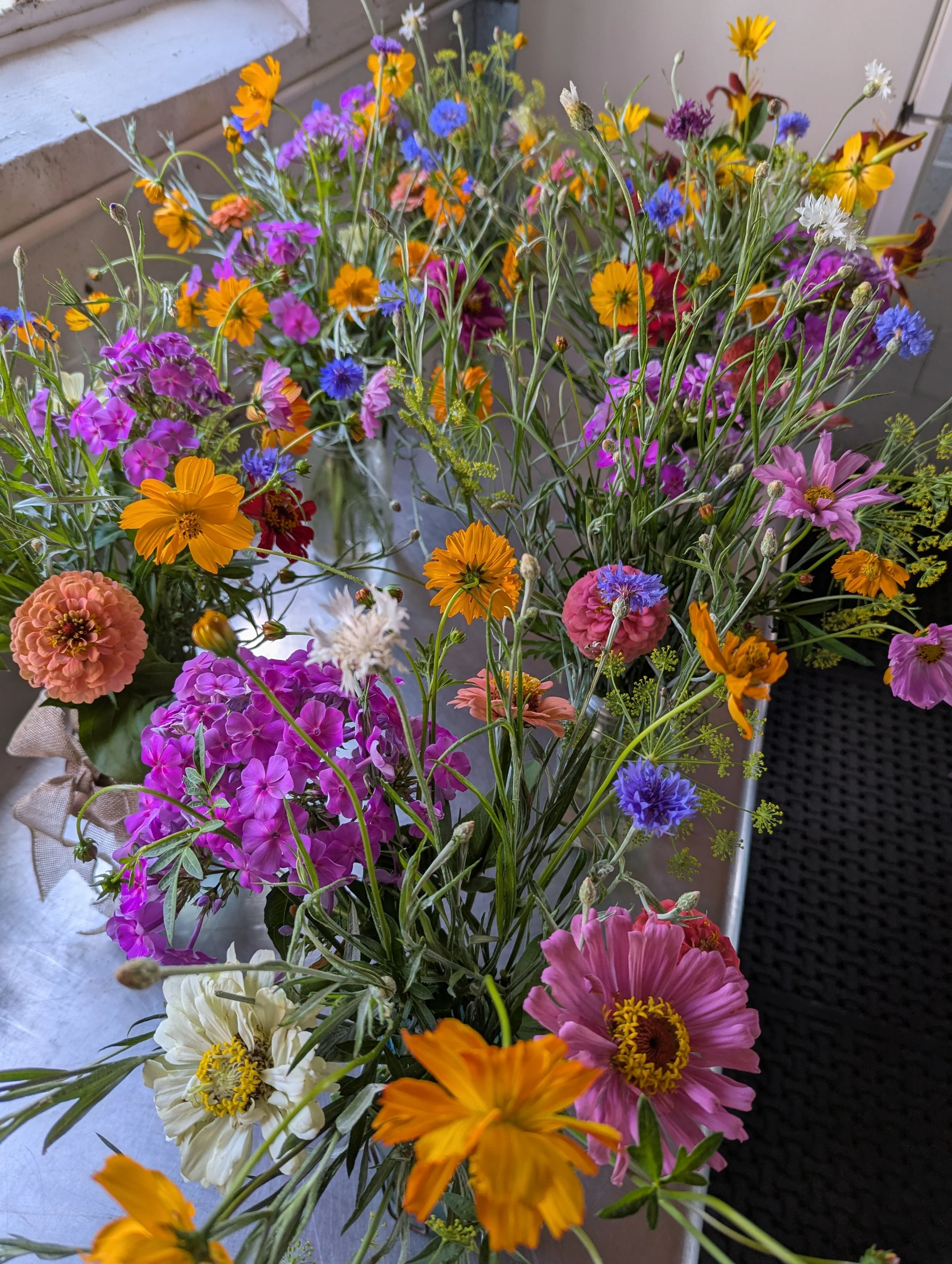 garden flowers ithaca wedding venue.jpg