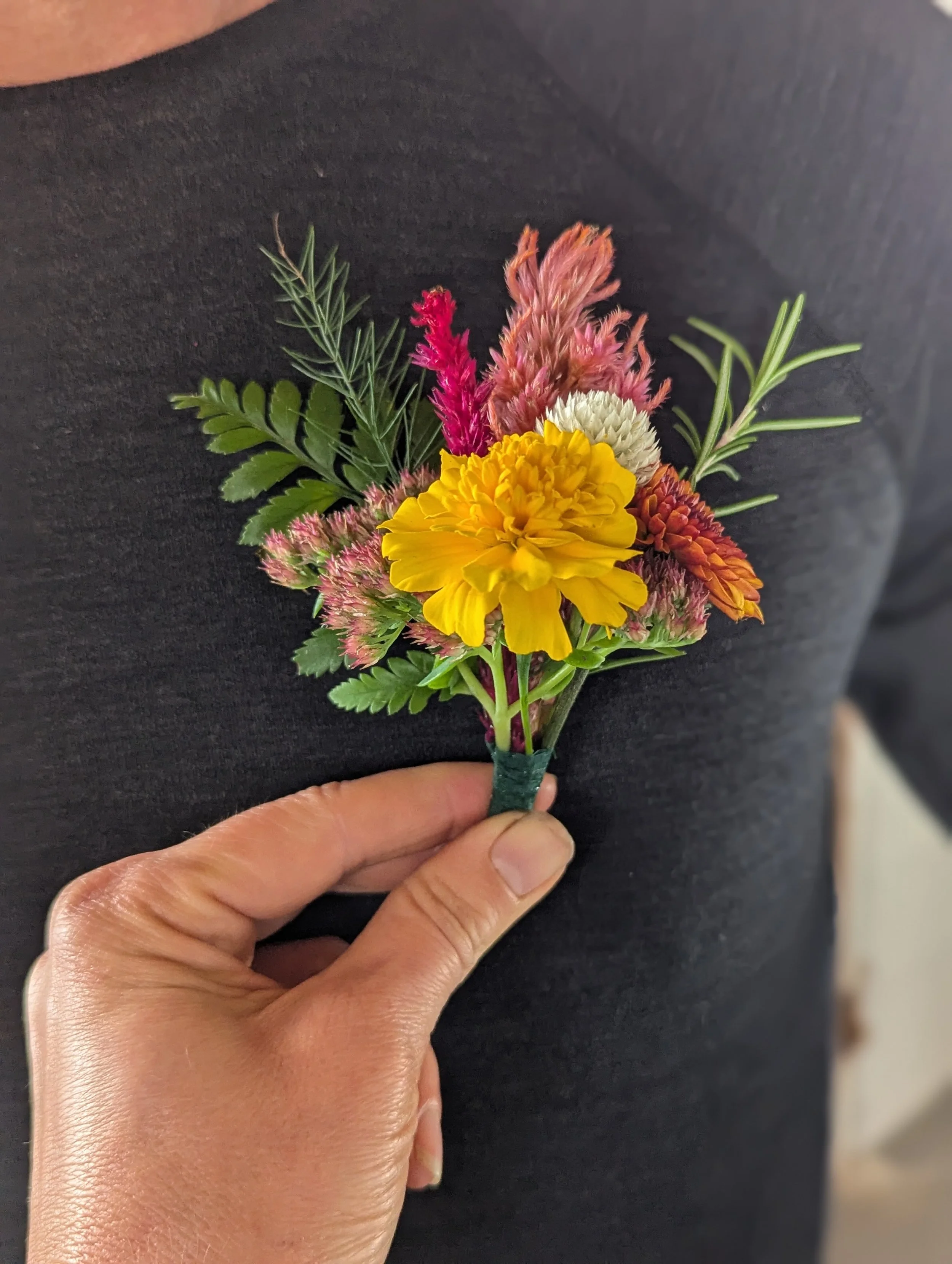 farm floral boutonniere ithaca ny.jpg