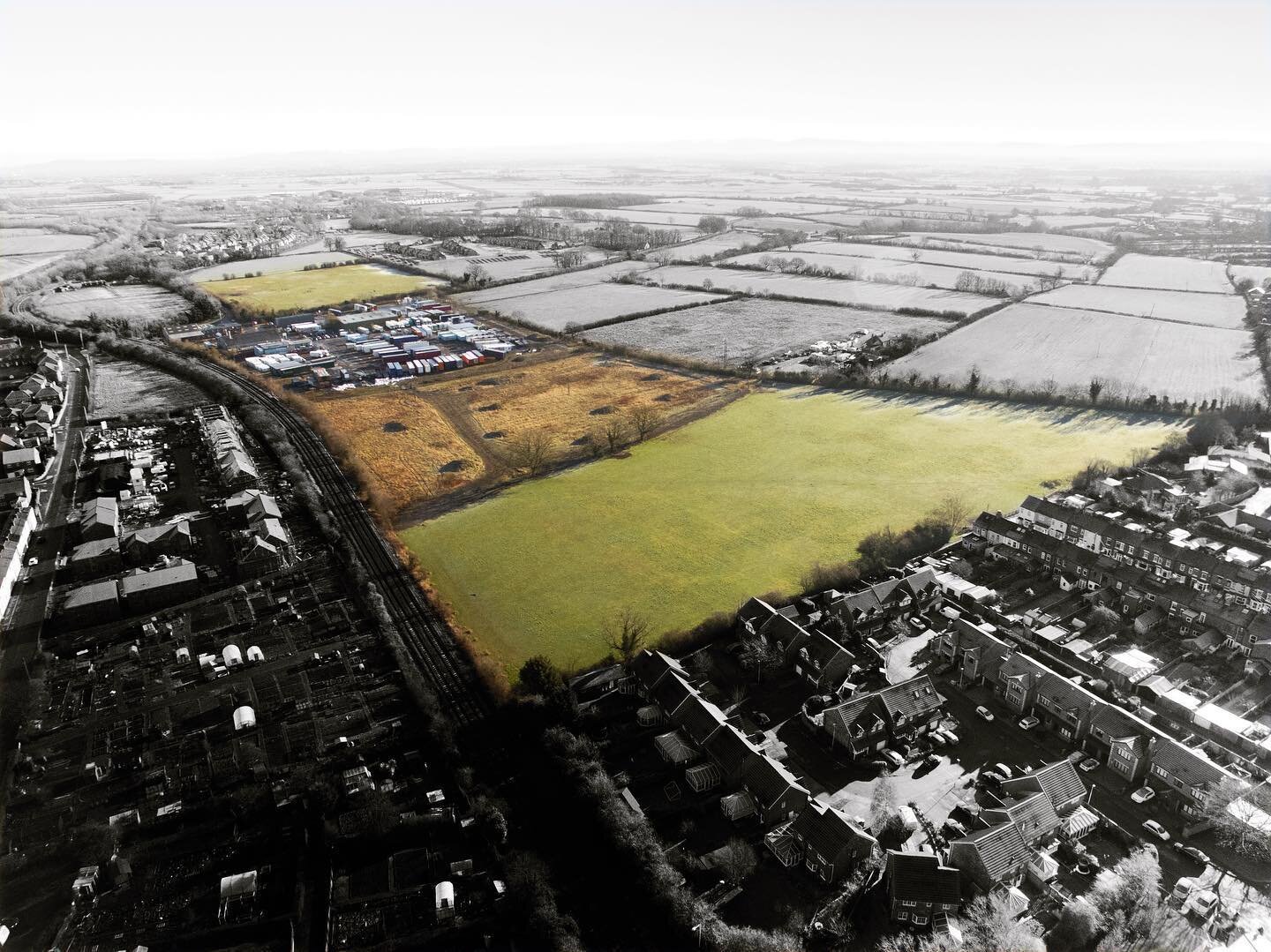 An aerial shot outlining a prospective development site we took at the end of last year -
#developmentsite #housing #planning #aerialphotography #droneservices #planningpermission #housingdevelopment