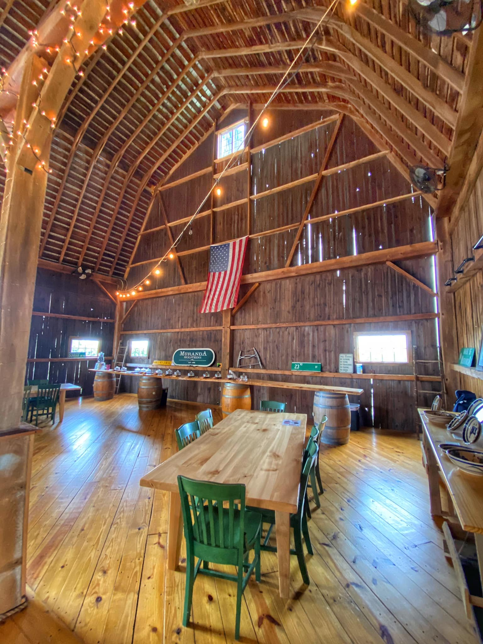 Interior Barn 2.jpg