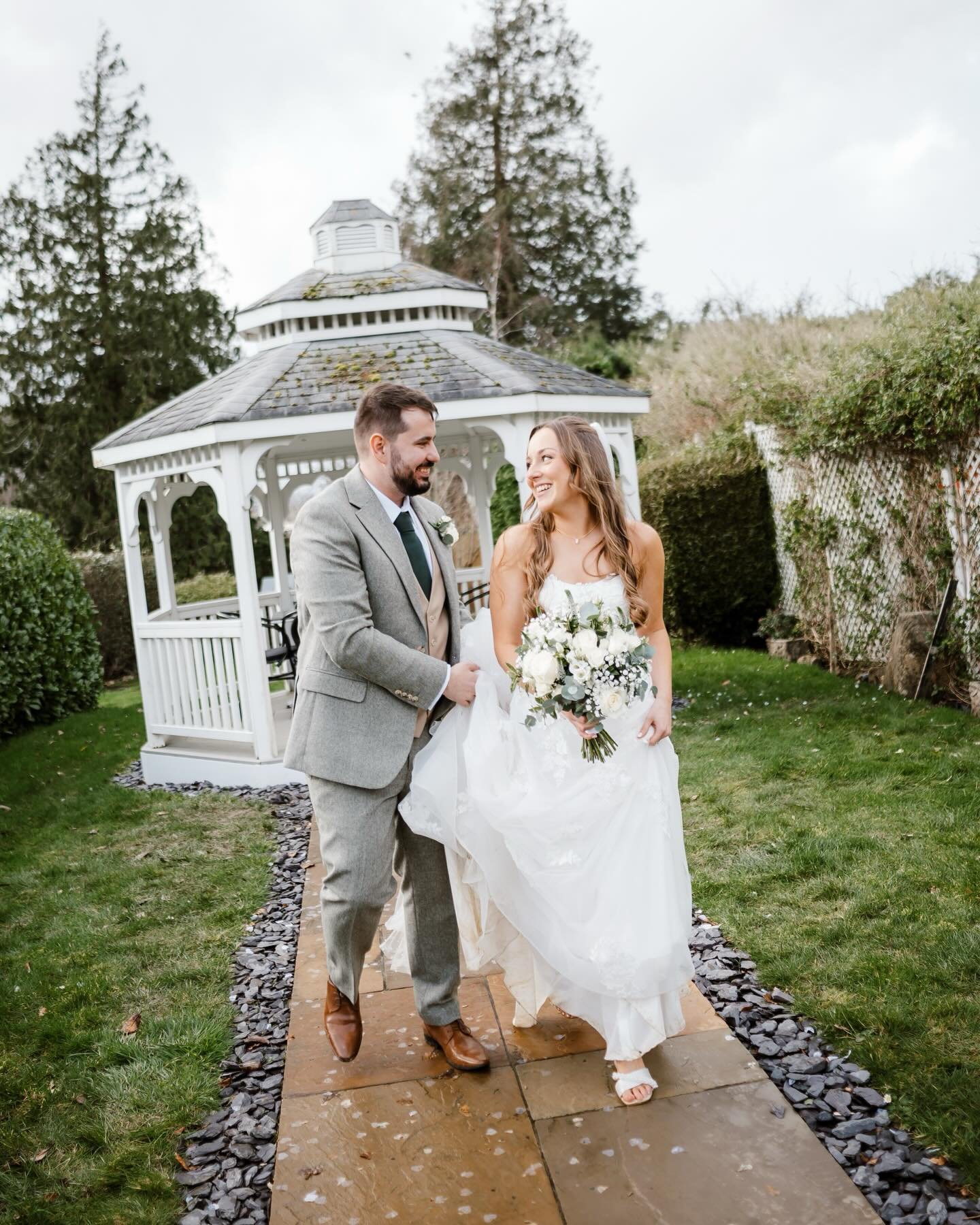 Sneak Peeks! 👀

Yesterday I kicked off my 2026 wedding season with a bang.

Iona &amp; Haydn tied the knot at The Shrubbery, and you two absolutely smashed it.

Thank you so much for having me along as your photographer &mdash; such an incredible wa