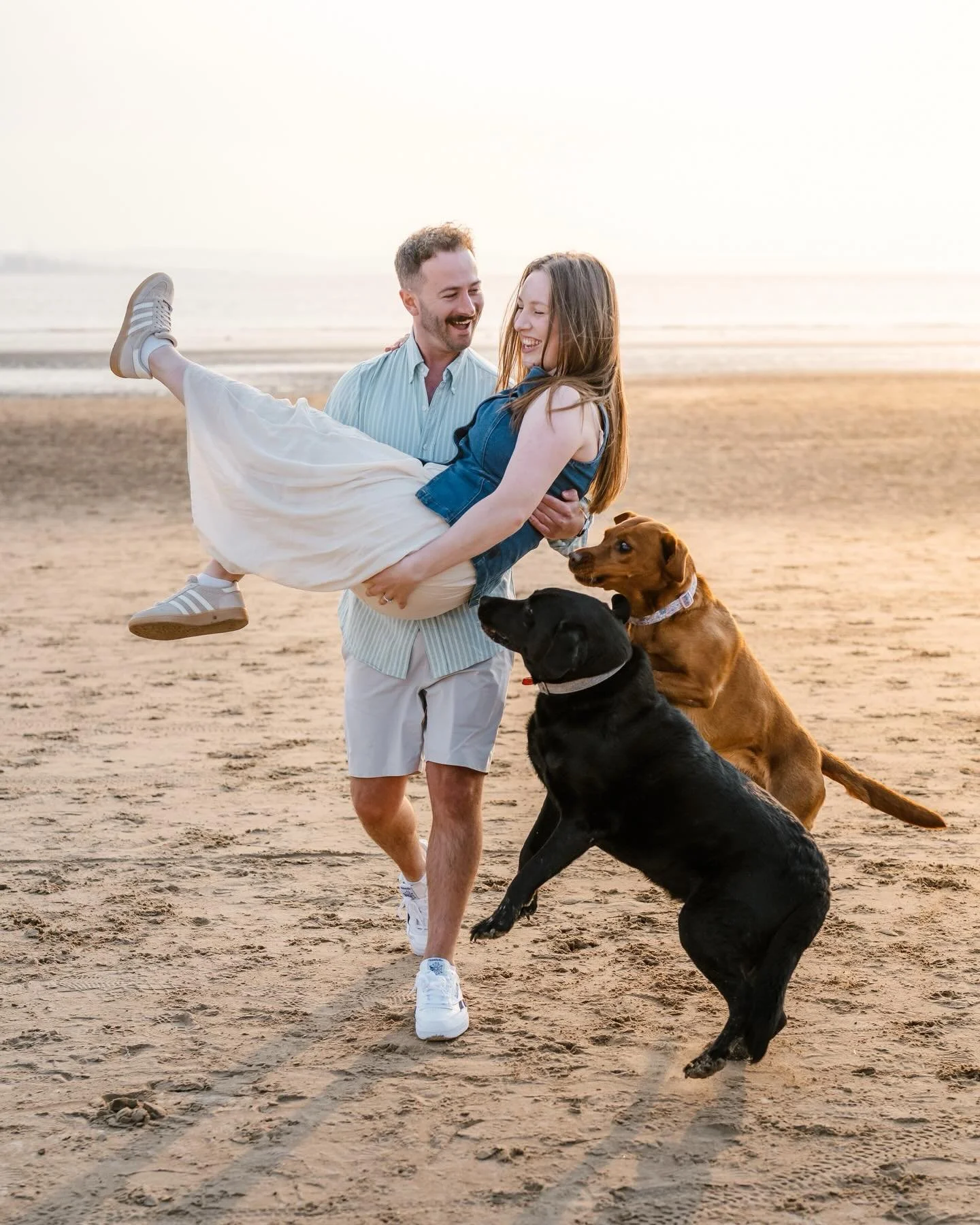 Sneak Peeks 👀

Golden light, big laughs and four absolute naturals in front of the camera!

Had the best time on Burnham beach last night with Kat &amp; Adam (and stars of the show Murphy &amp; Mia, who were very much not camera shy).

You all smash