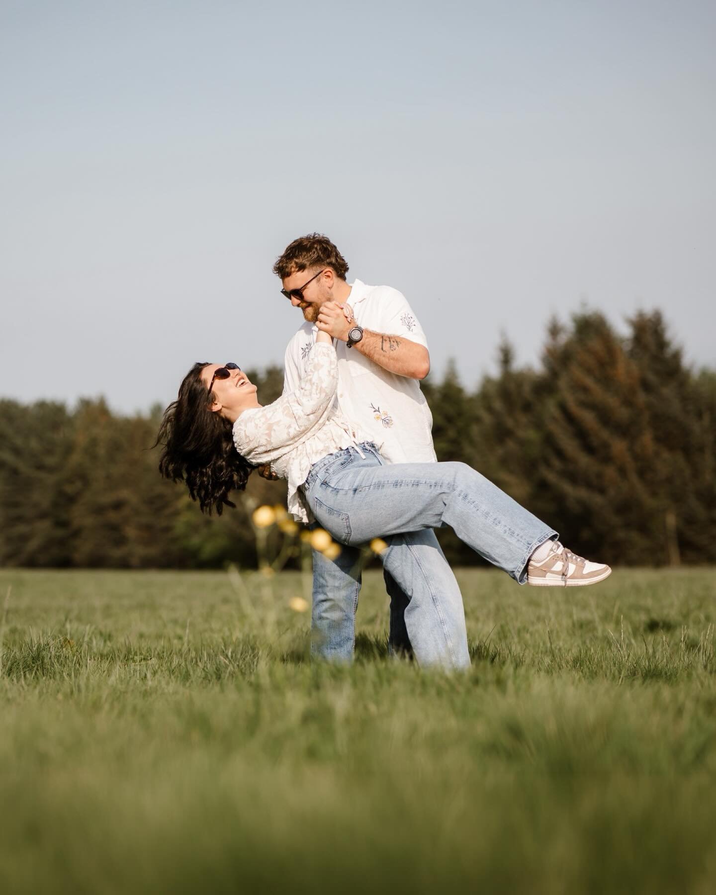 Sneak Peeks 👀

Such a fun evening with these two last night! A gorgeous wander around Hawkridge Reservoir, and the forecast rain held off for us too!

Roll on the big day this June at Waterside Country Barn!

#somersetphotographer