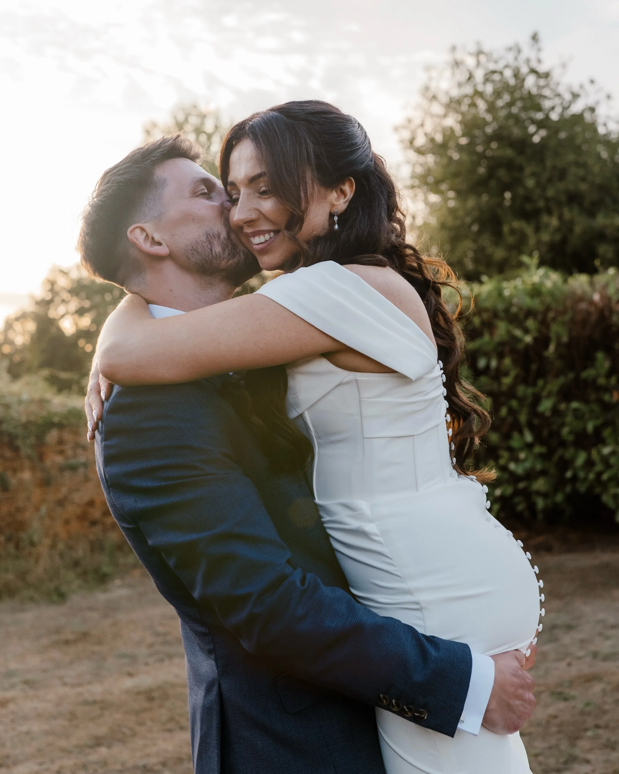 Sneak peeks from yesterday at Crowcombe Court for Rachel and Dan 📸👀

The weather stayed clear for an incredible outdoor ceremony in front of the house, followed by a brilliant day with a lovely bunch of guests.

Top day from start to finish. Thanks