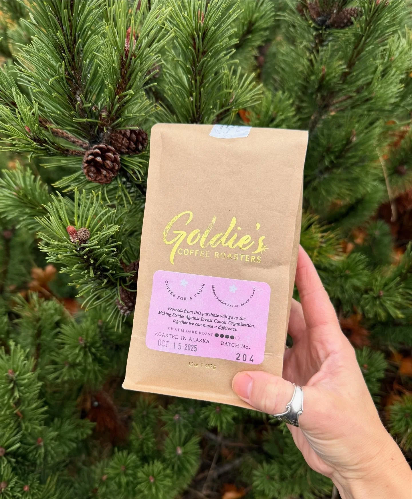 Only one week of October left!  This means you still have time to grab a pound of our Coffee for a Cause. 🩷 Proceeds go to @makingstridesanchorage. 🩷#goldiescoffeeroasters #alaska #anchorage #supportlocal #womenwhoroast