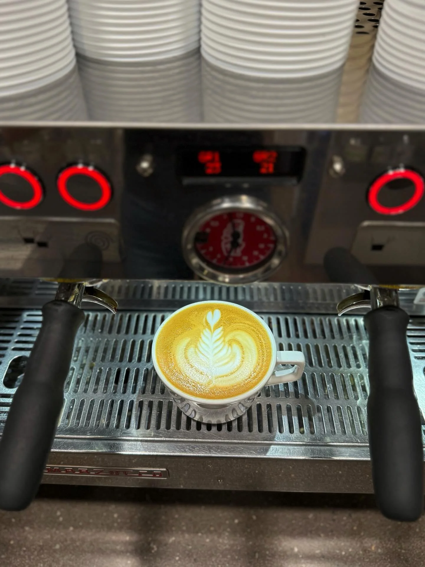 Liquid gold ☕️🫶✨ #goldiescoffeeroasters #specialtycoffeeroaster #womenwhoroast #alaska