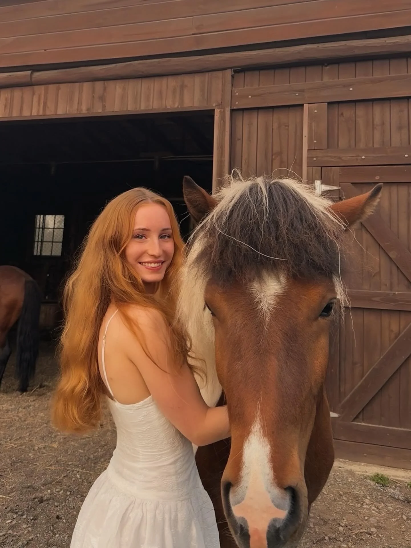 Happy Birthday Isabel! Wishing you the happiest of birthdays! 🎉💛✨ Thank you for all your hard work and cheers to a beautiful year ahead! #hbd #goldiescoffeeroasters