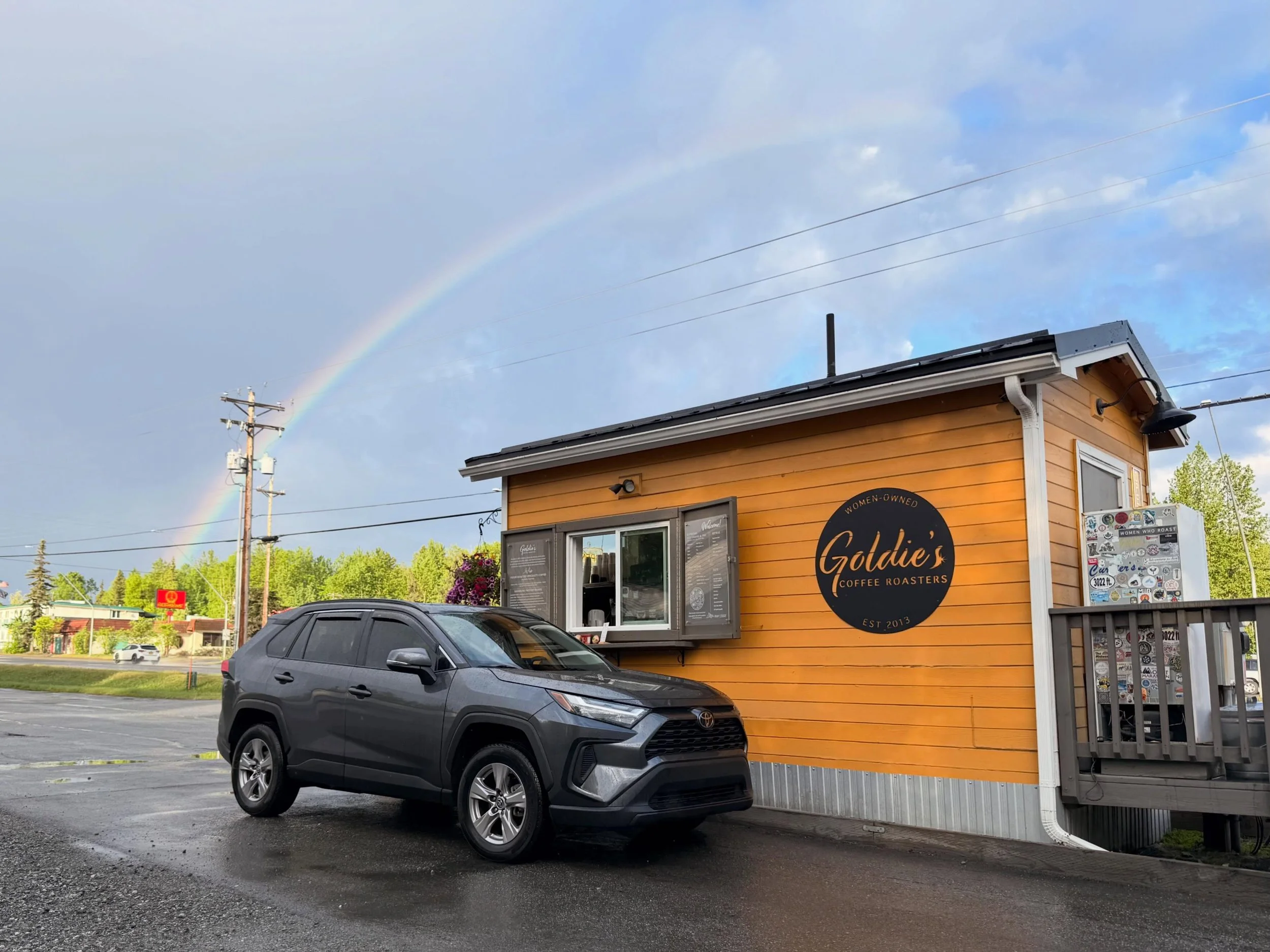 We know where the gold is. 🌈☕️✨ #goldiescoffeeroasters #alaska #drivethru #womenwhoroast #liquidgold