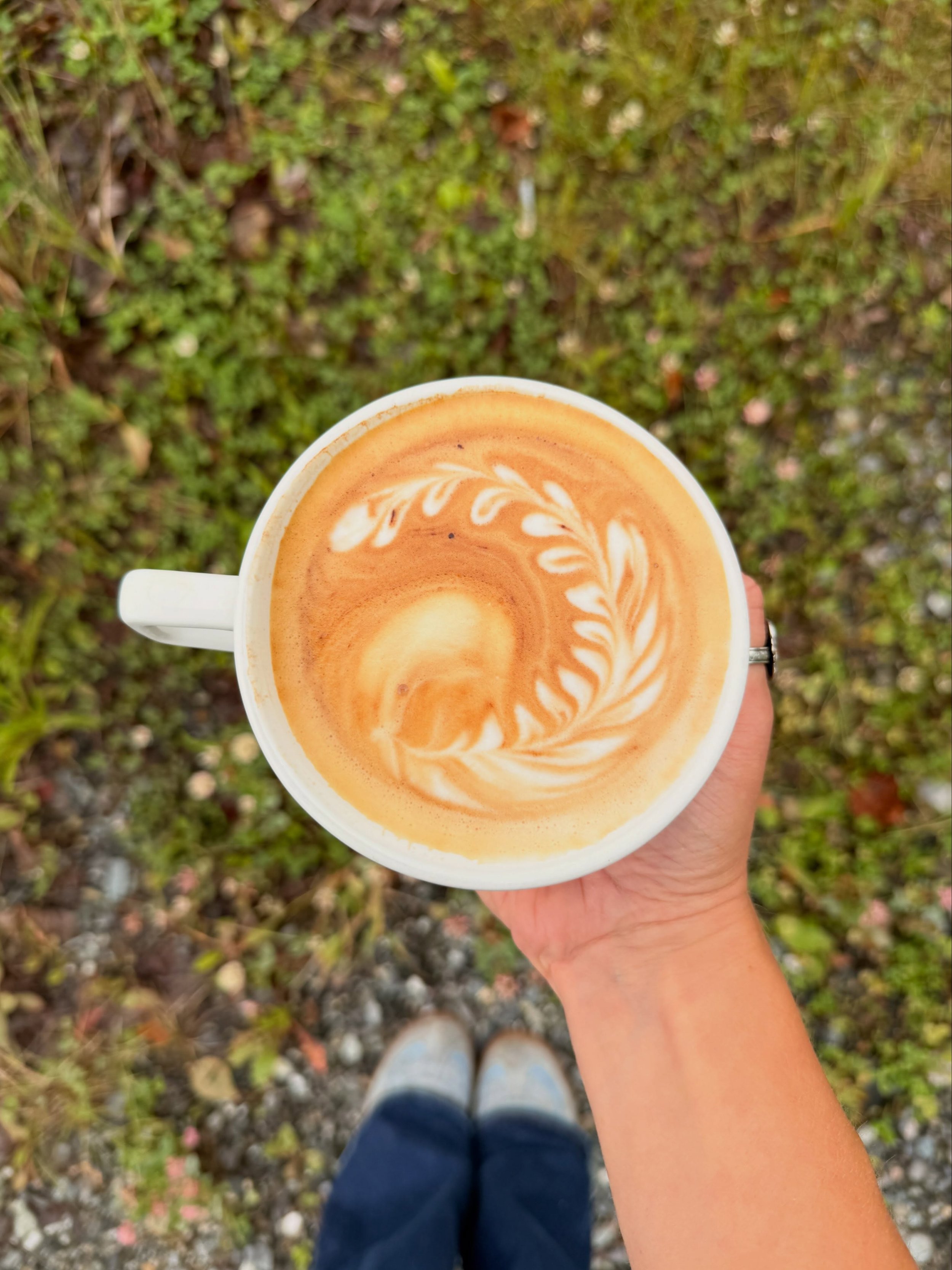Liquid gold. ☔️✨ #mocha #goldiescoffeeroasters #alaska #specialtycoffeeroaster #womenwhoroast