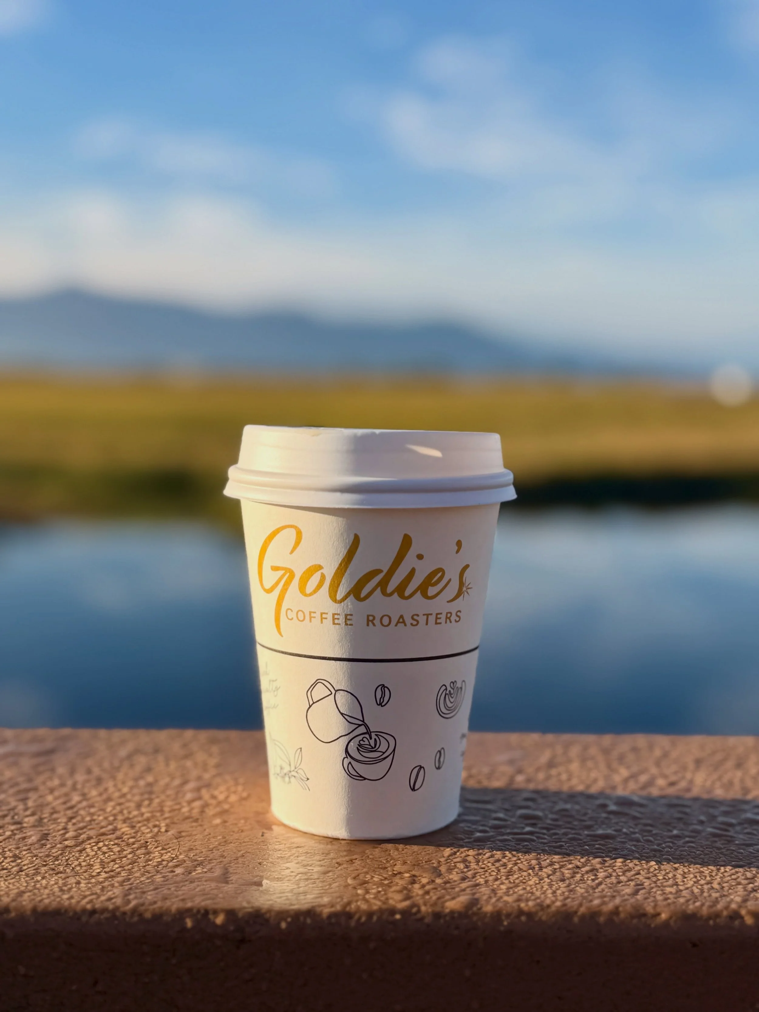 It&rsquo;s a beautiful out there! Grab a coffee and go enjoy it! 🍂☀️🍁 #autumn #alaska #goldiescoffeeroasters #specialtycoffee #womenwhoroast