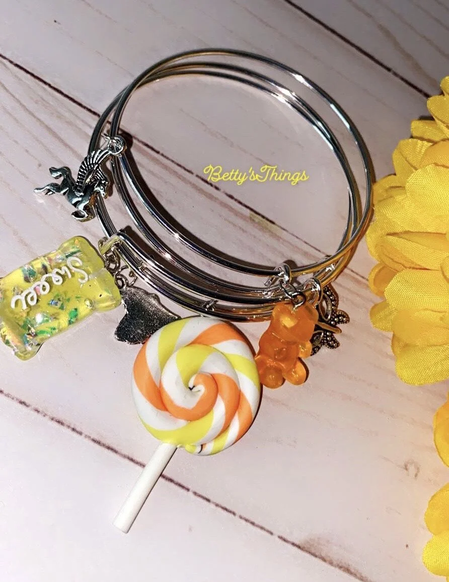 Charm Brac Orange.JPG