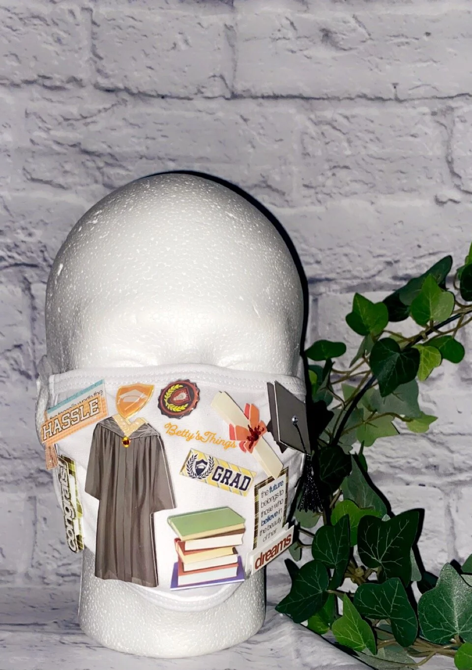hassle grad mask.JPG