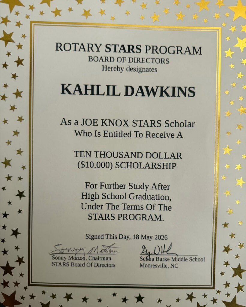 Congratulations to Khalil Dawkins for receiving the S.T.A.R.S Scholarship!
Khalil has been rewarded $10,000 to futher his education after high school. He has received this reward because of his outstanding work in the classroom and most importantly h