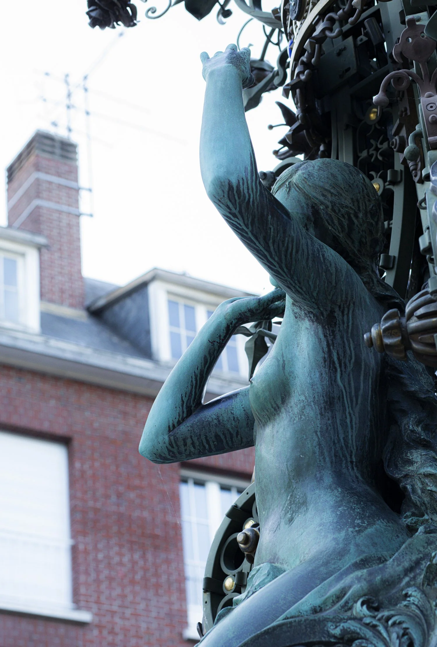 Amiens statue.jpg