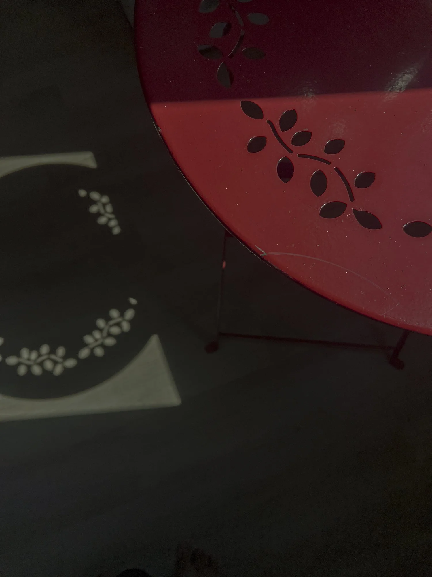 Red table 1.jpg