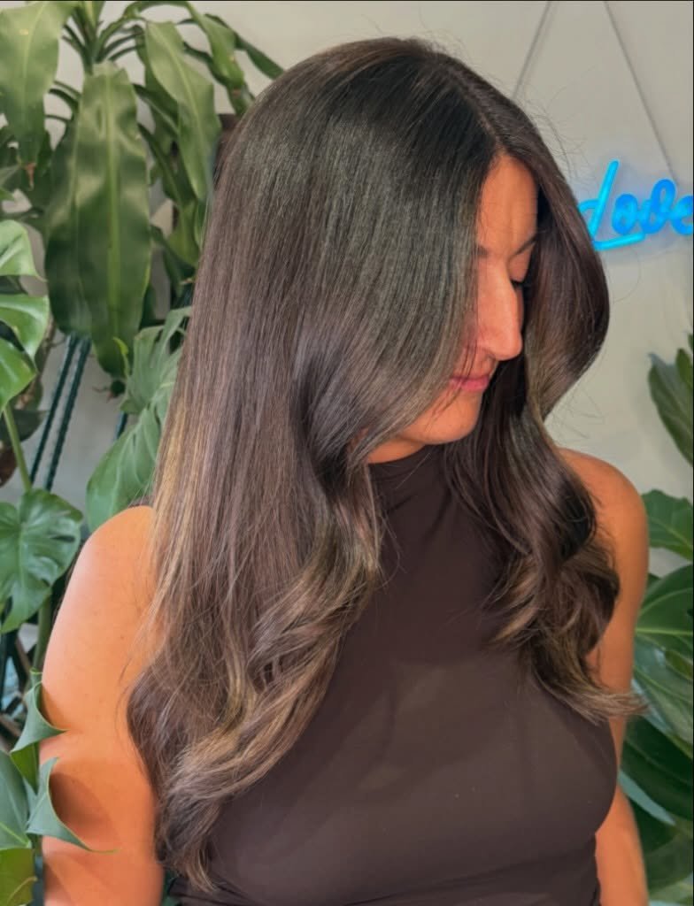 Silky smooth refresh!  @goldwellus color and lightener is super customizable and so gentle on the hair!  It&rsquo;s our #1 go-to 😉 
.
Artist @_elizbethrose_ 
.
#goldwellapprovedus #kmsapprovedus #highlights #balayage