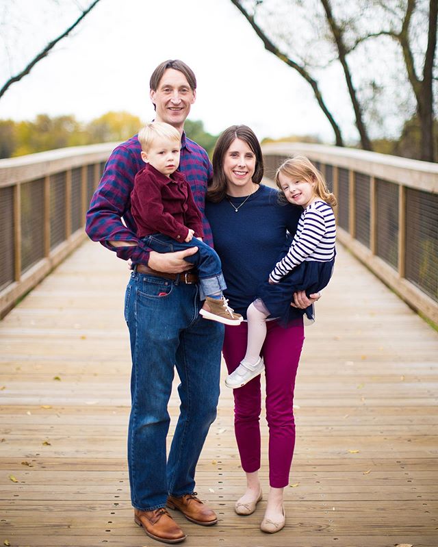 Family goals! How cute are The Zinns? 😍
.
.
.
#family #familypictures #familyphotos #minneapolis #minnesota #photography #mnphotographer #trisharutterphotography #cute #captureminnesota #igeramidwest #minnestagrammers
