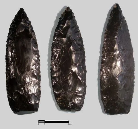cantona-obsidian-knives.jpg