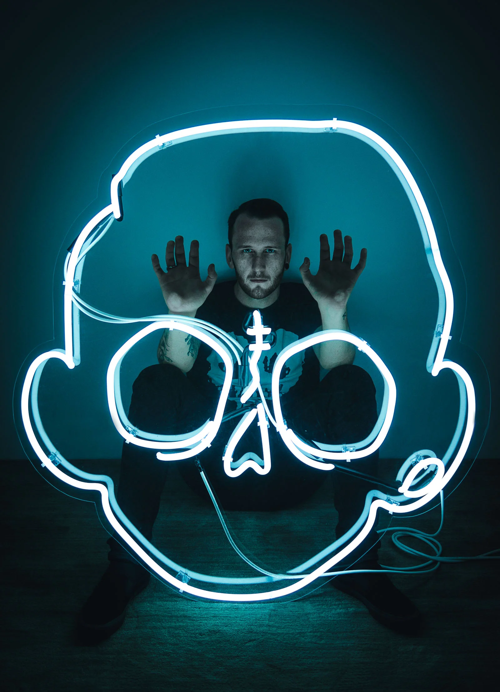 NeonGrave.jpg