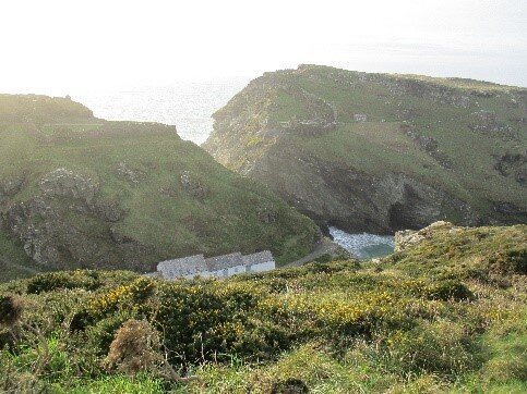 Tintagel4.jpg