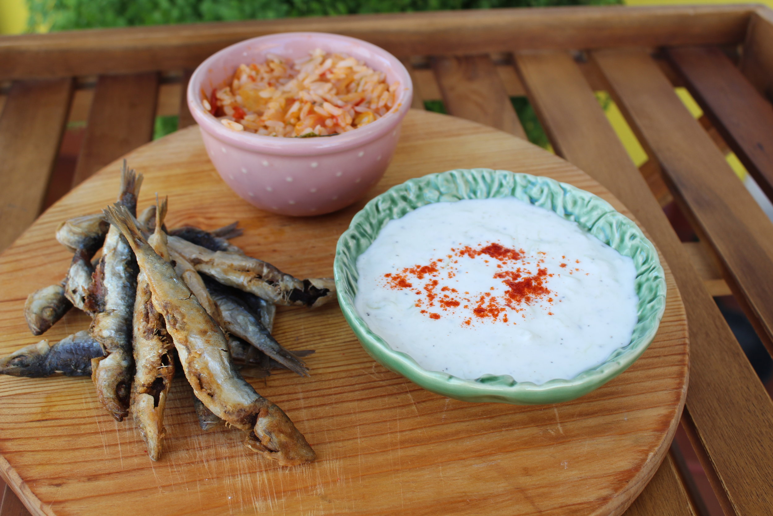 Arroz de Tomate com Petinga Frita