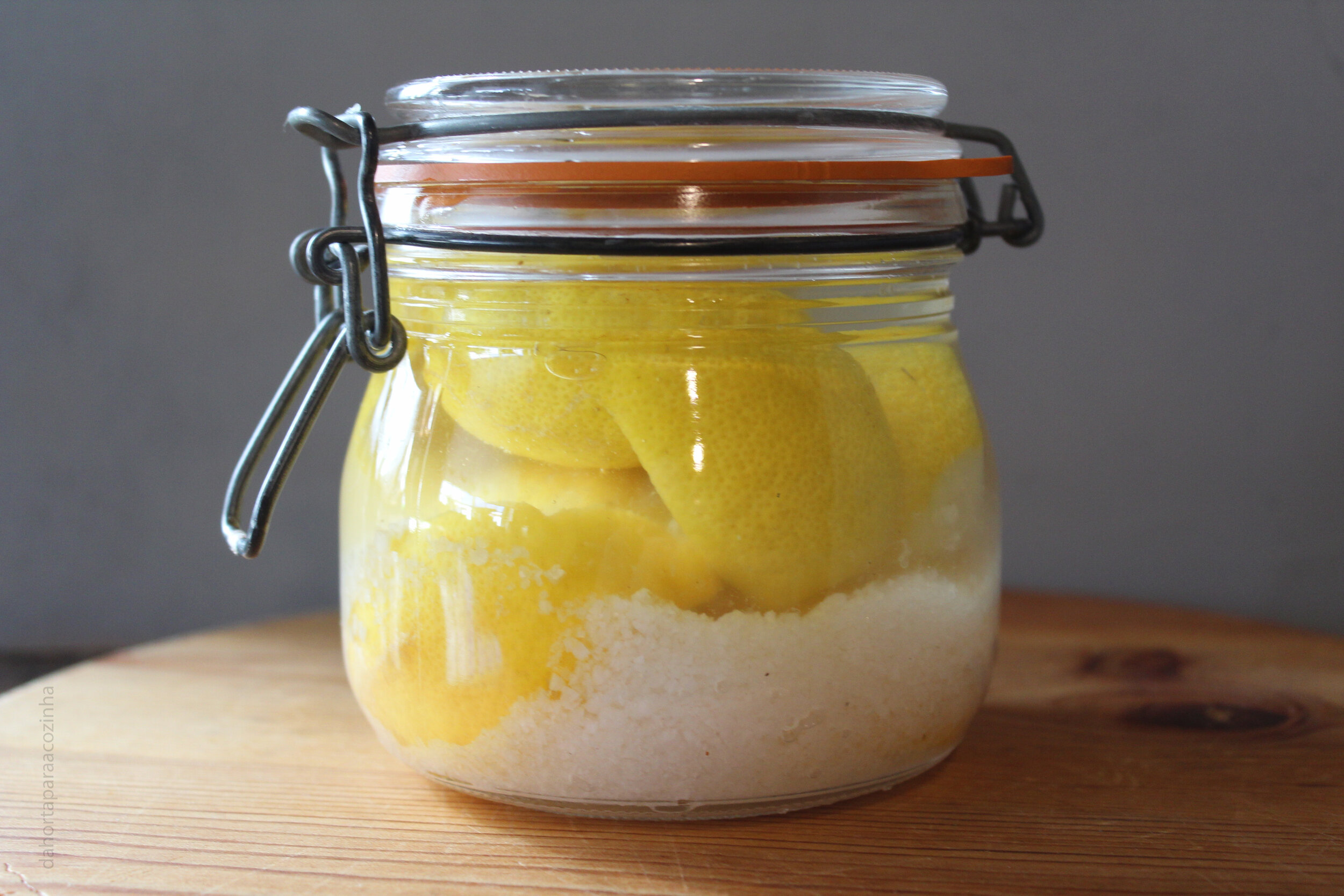 Limões em Conserva (Receita Marroquina)
