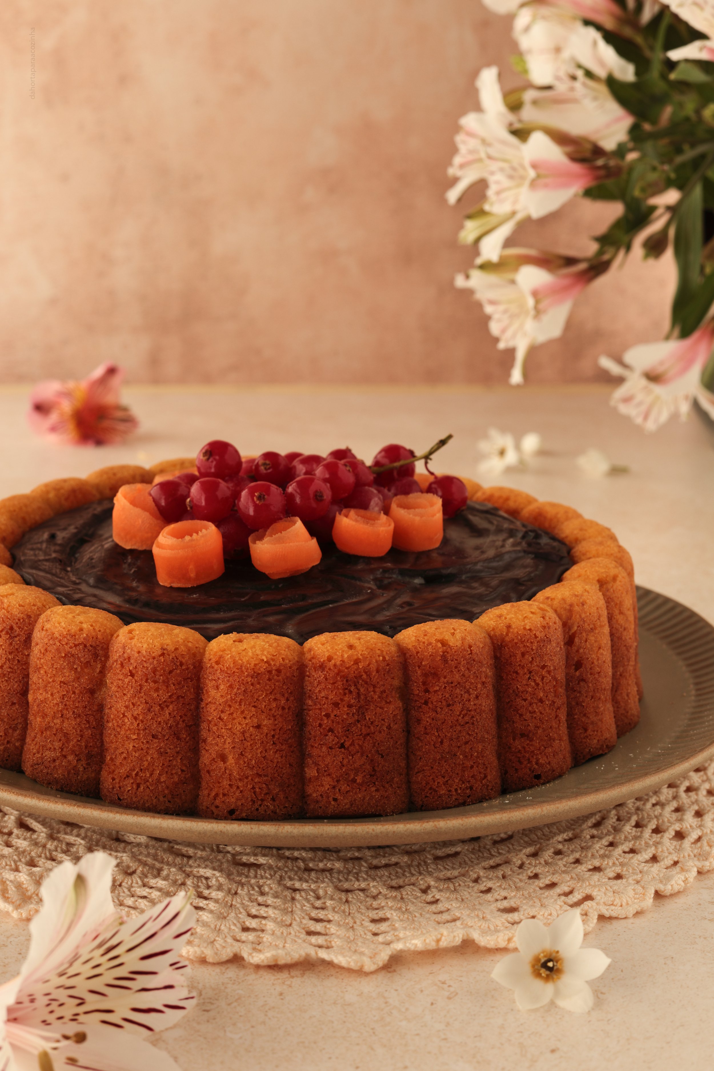 Bolo de Cenoura com Ganache