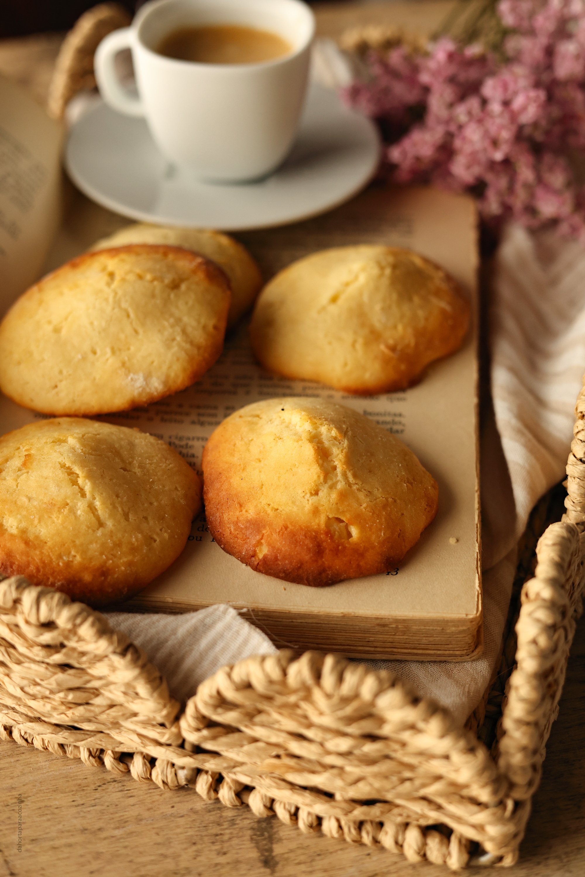 Bolachas de Leite Condensado e Fécula de Batata