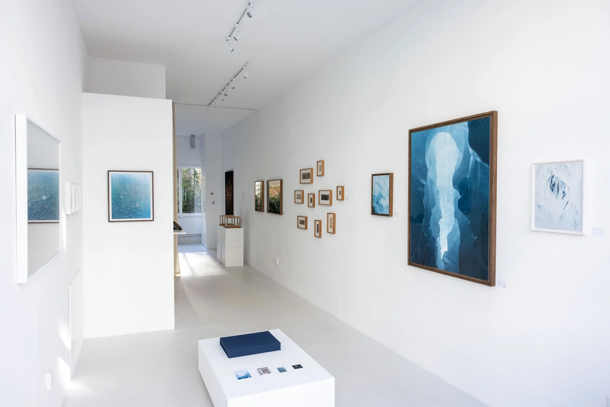 Groupshow, The Unfixed Line, Ballon Rouge Gallery, The Netherlands