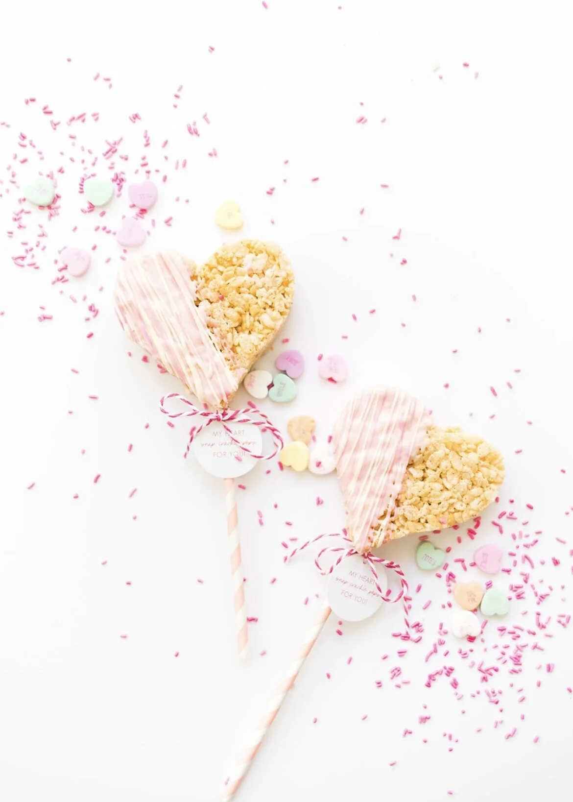 AE111F60-5405-4B5A-86A1-249671D0260F