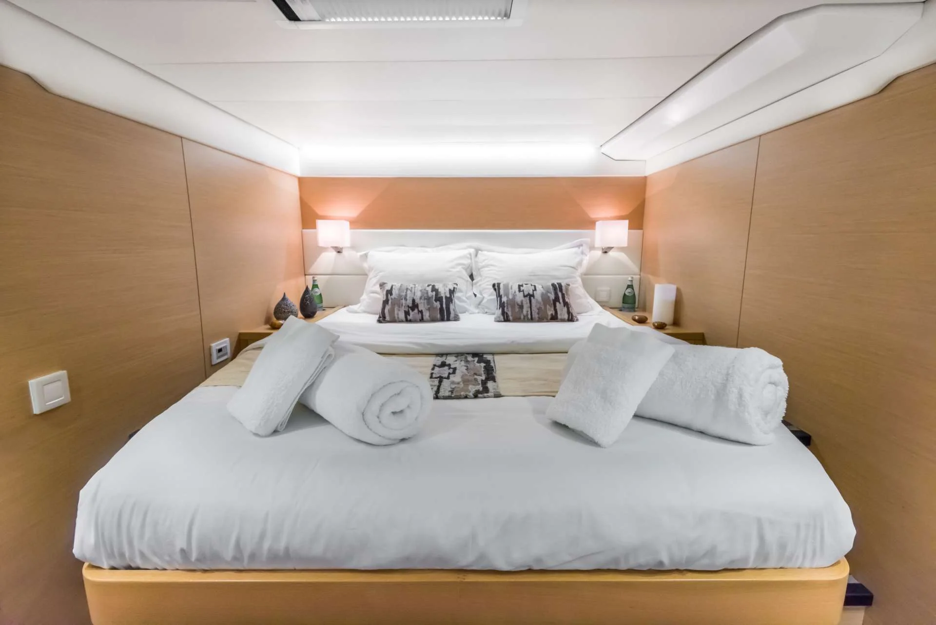 SELENE STATEROOM.jpg