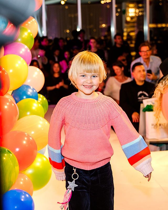 Cancer fighter, Saskia, glowing after her runway walk. 💫 
Photo: @sashaerwitt