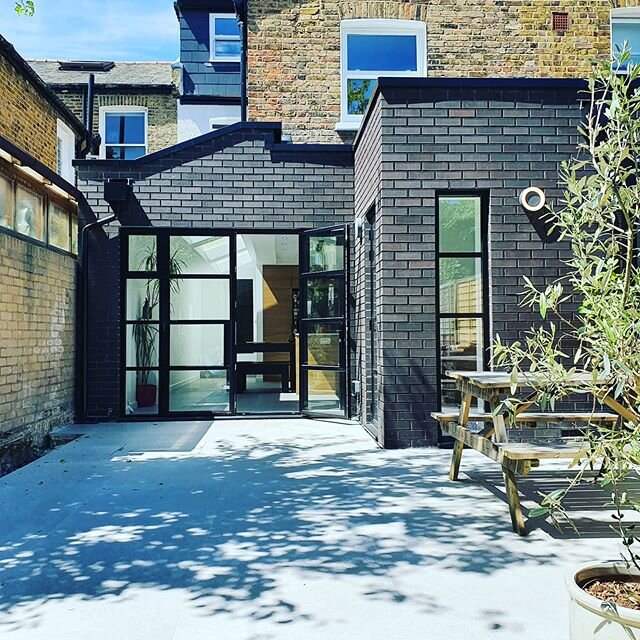 Another extension finished. #wraparoundextension #buildingextension  #sidereturnextension #builderslondon #kitchens #kitchenextension #rearextension  #designandbuildcontractors #buildingcontractor #interiordesign  #architectural #architect #londonbui