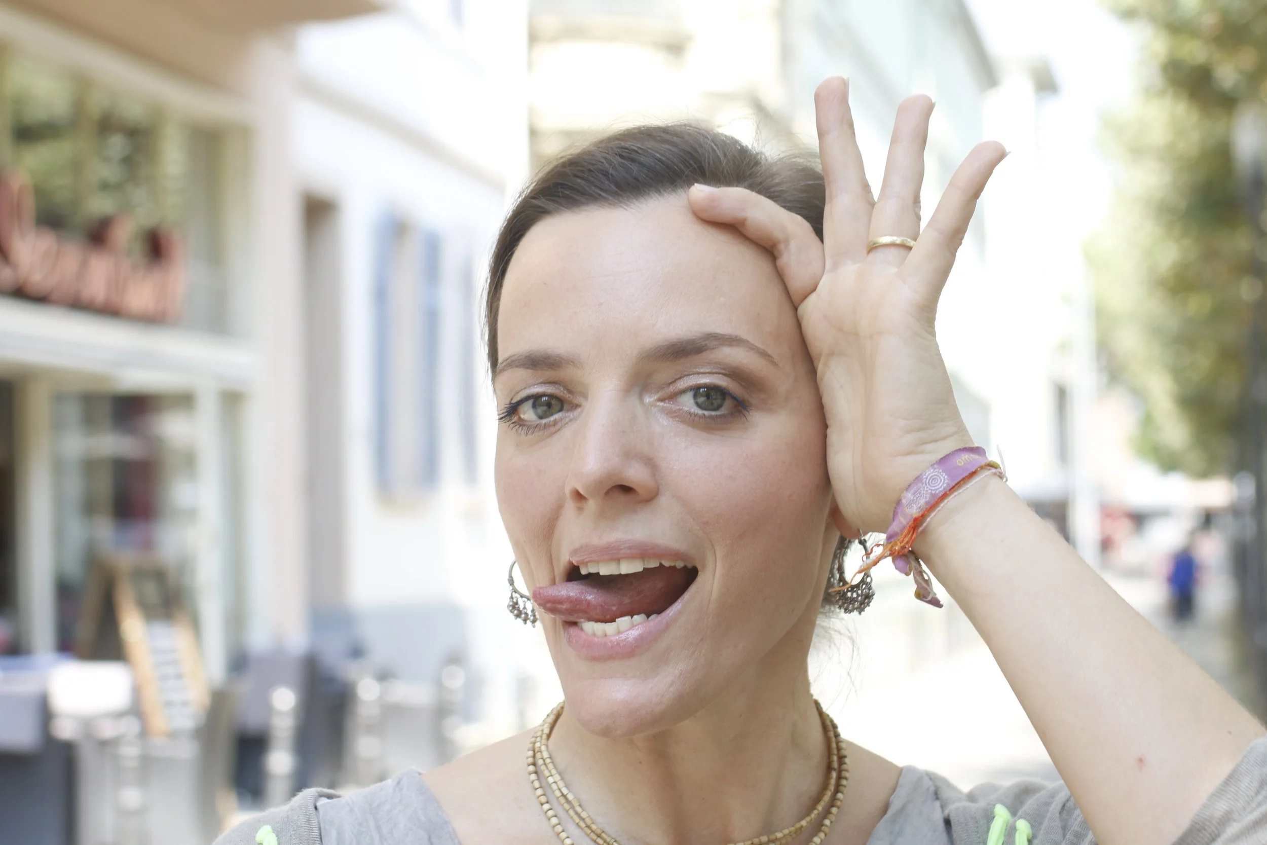 Modul 3 The Shape Face Yoga für straffe Konturen, Hals und Decolleté  Daily Asthanga Studio Wiesbaden 